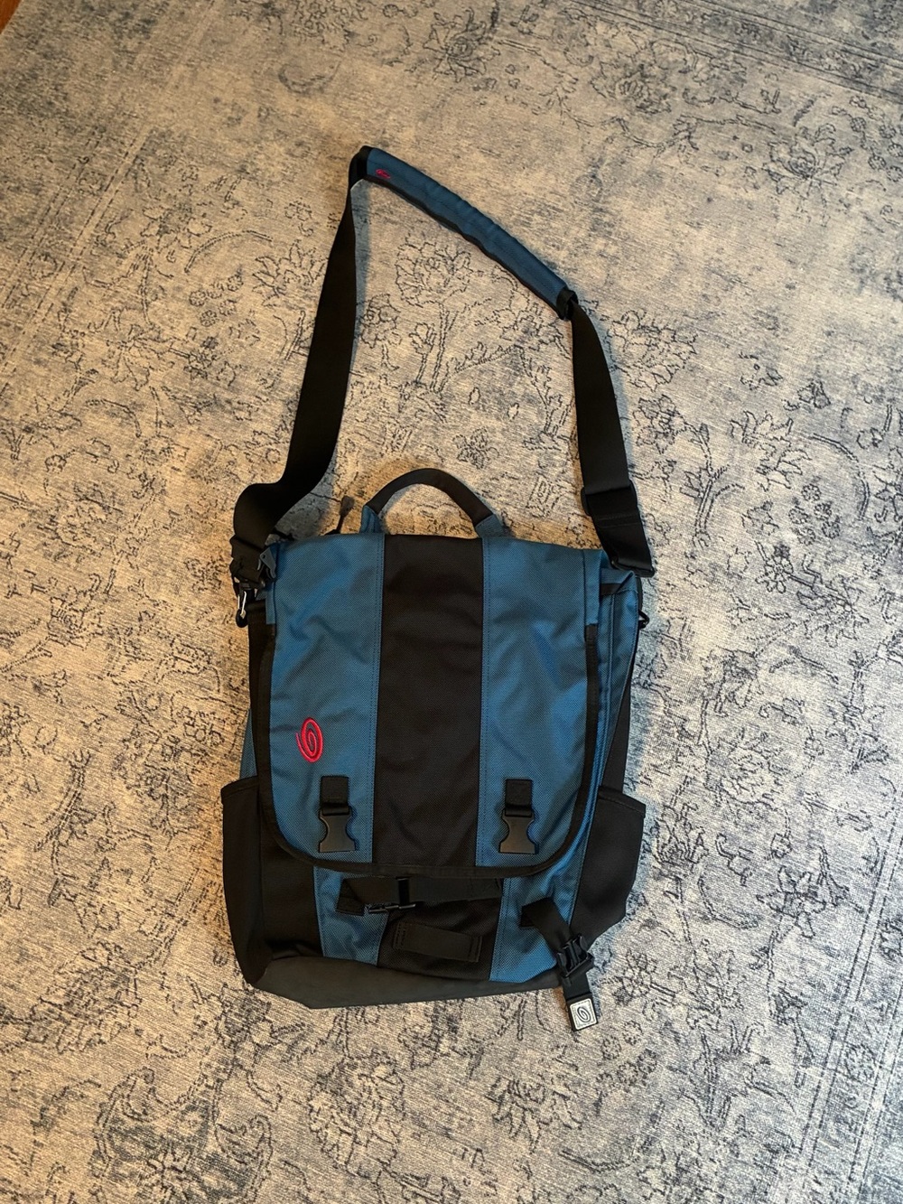 Timbuk2 messenger bag